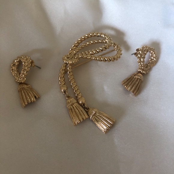 Vintage. Unique Gold Costume Jewellery Set. - Picture 3 of 3